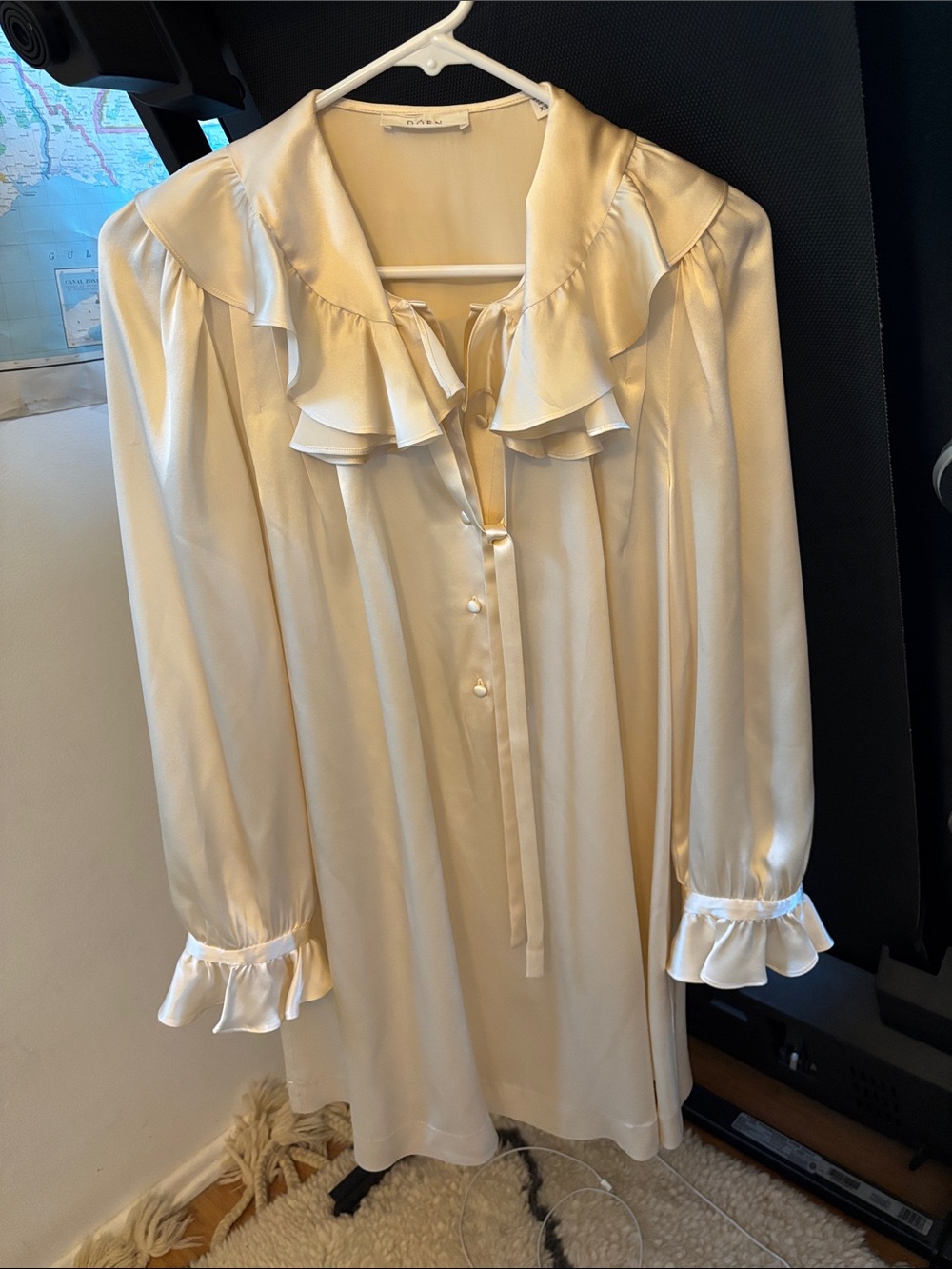 Doen Cream Ruffle-Neck Long-Sleeve Dress